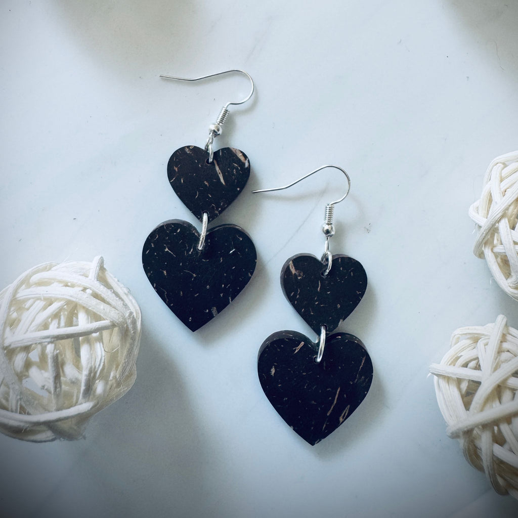 Pieni Sydän Chain Earrings – Coconut Shell Double Heart Dangles